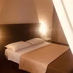 ベッド・アンド・ブレックファスト B ＆ B ラ ストリア ディ ナポリ