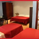 B ＆ B ラ ストリア ディ ナポリ