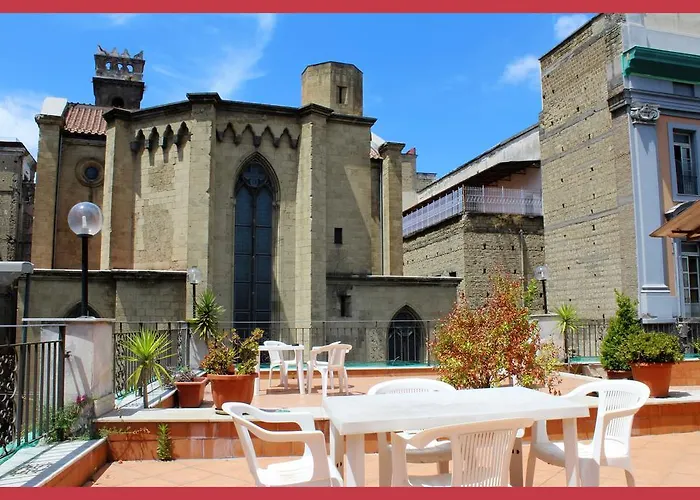 Bed & Breakfast La Storia Di Napoli